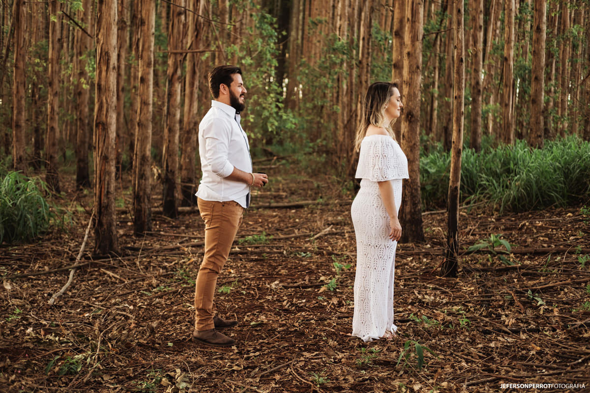pedido de casamento surpresa em ensaio fotografico pre-casamento em mandaguari parana