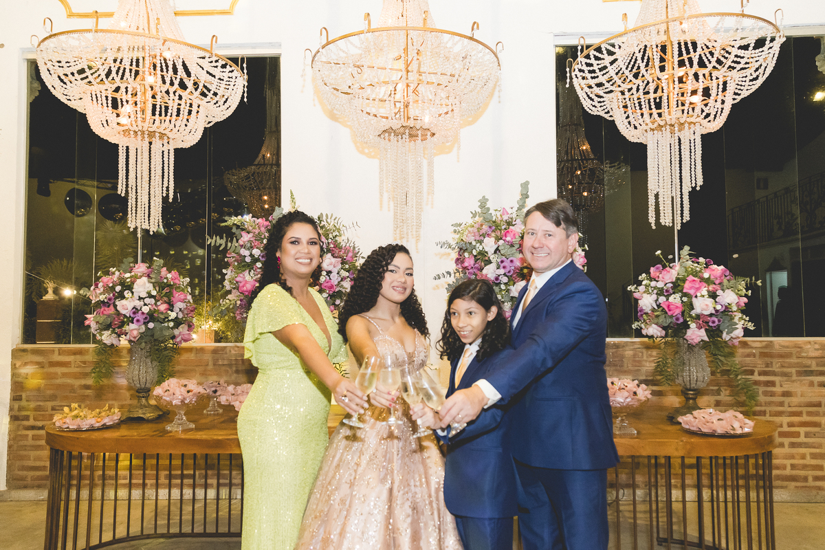 Festa de 15 anos da Maria - Solar imperial