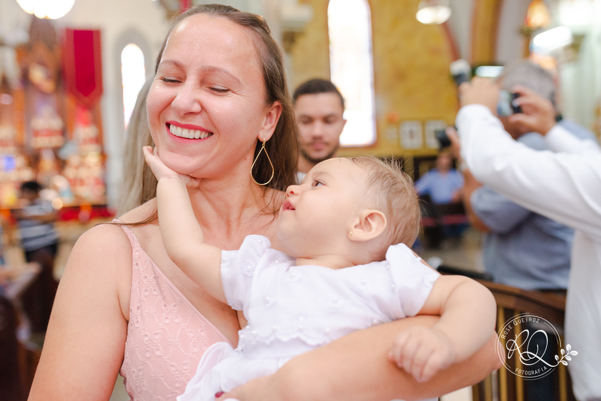 batizado Hellena catedral metropolitana de Uberaba carinho na madrinha