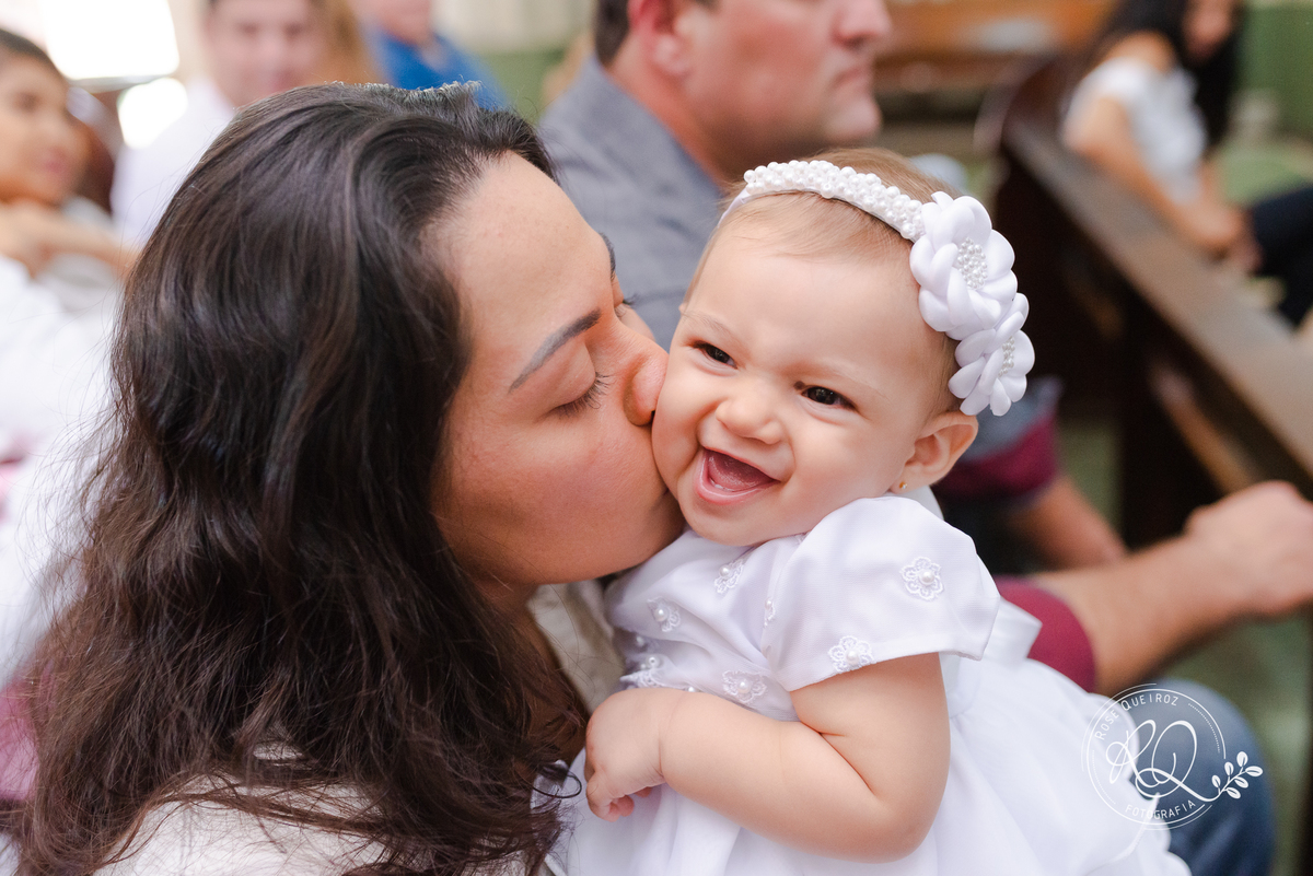 batizado Hellena catedral metropolitana de Uberaba beijo