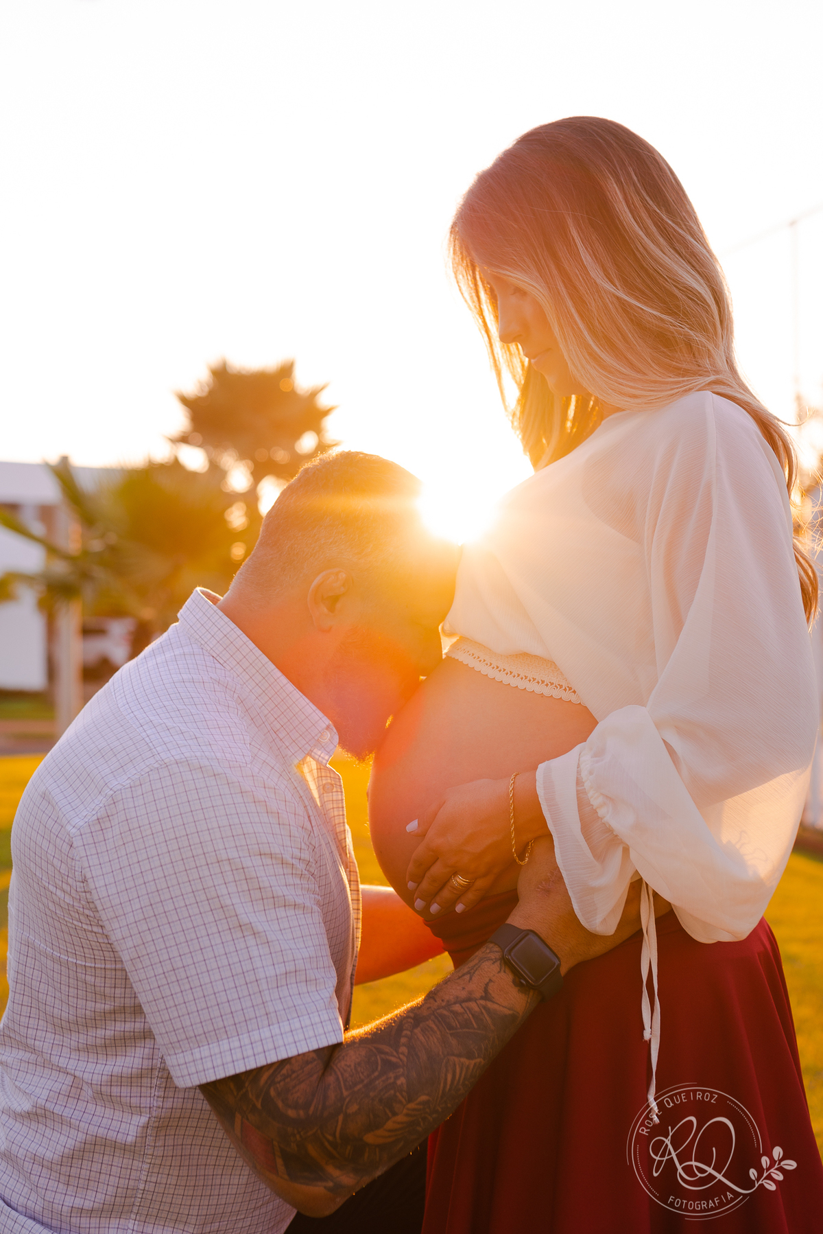 ensaio-gestante-uberaba-maternidade-mamãe-beijo-na-barriga