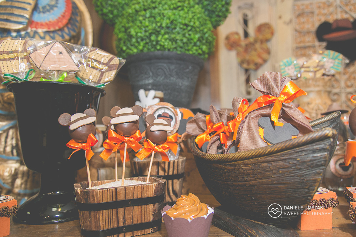 fotografa aniversário infantil danile umezaki mogi das cruzes são paulo miniland tatuapé mickey primeiro ano festa menino