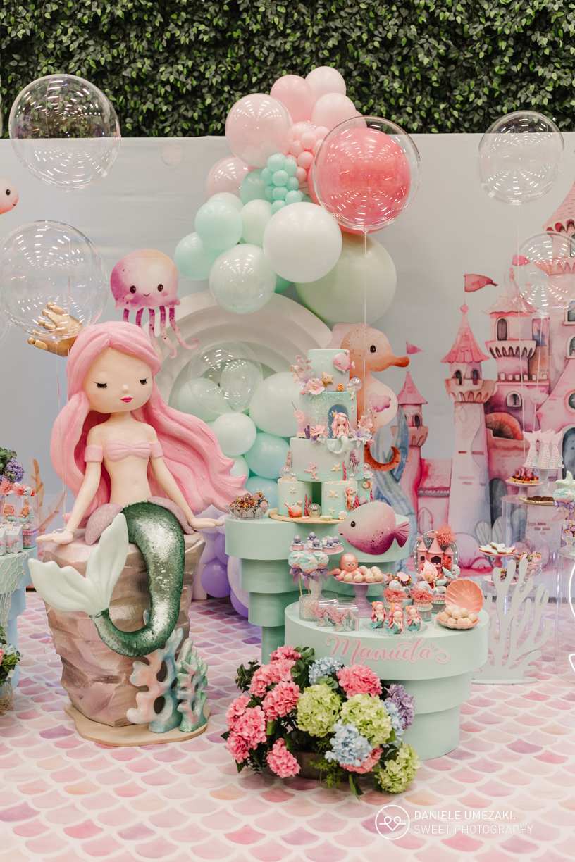 fotografia de aniversário infantil, fotógrafa de festas, cobertura fotográfica de aniversário, ensaio infantil, fotos de aniversário, fotógrafa profissional, festa infantil, registro de momentos, lembranças em fotos, fotografia de família.