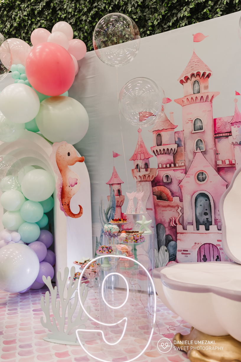 fotografia de aniversário infantil, fotógrafa de festas, cobertura fotográfica de aniversário, ensaio infantil, fotos de aniversário, fotógrafa profissional, festa infantil, registro de momentos, lembranças em fotos, fotografia de família.