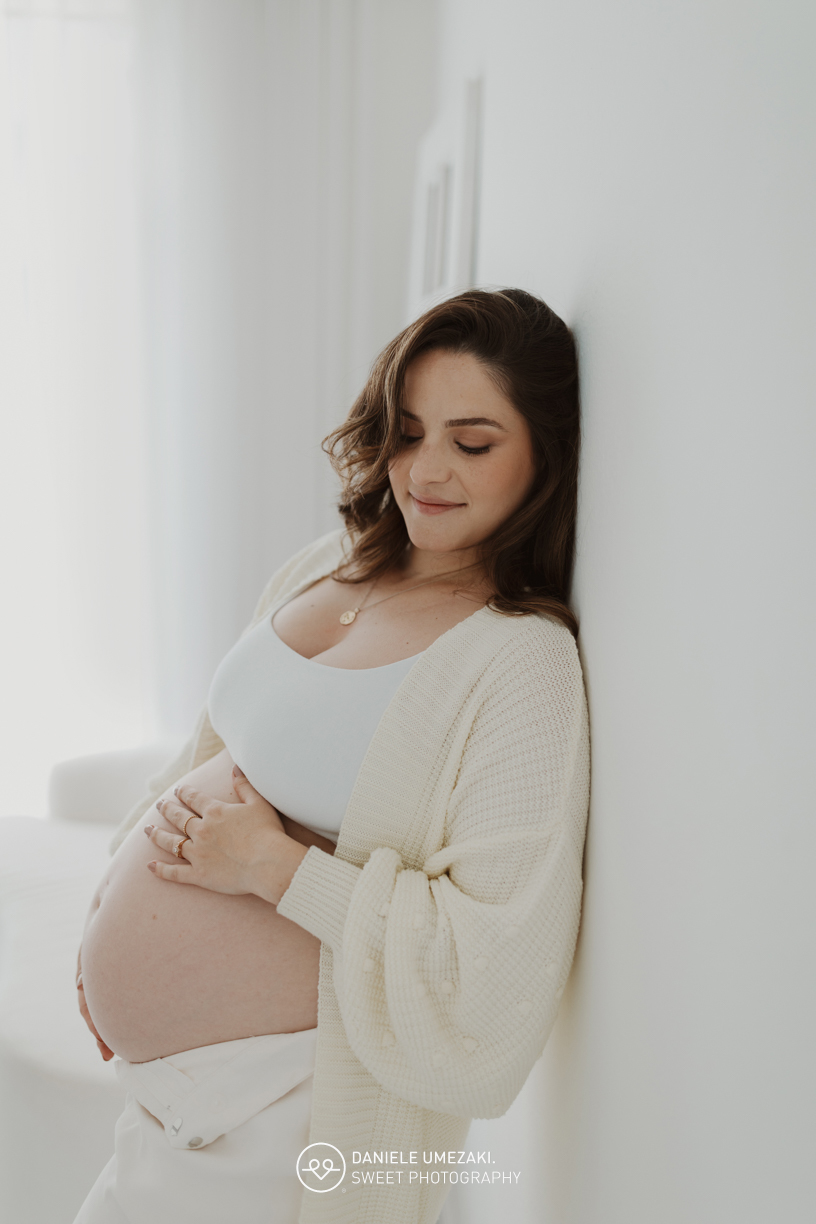 fotografia-gestante-estudio-mogi-das-cruzes.jpg