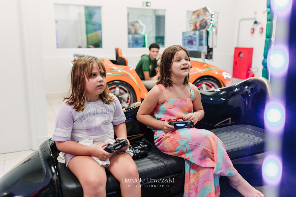 Aniversário de 7 anos da Louise, comemorado no Buffet Santa ArRuaça, em Mogi das Cruzes, com o tema Turma da Mônica. Um registro afetivo e divertido feito pela fotógrafa Dani Umezaki, que acompanha a família desde o 1º aninho da Louise.