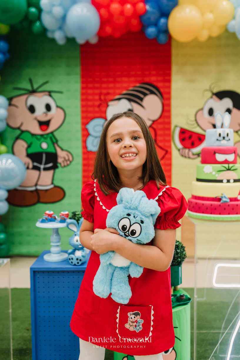 Aniversário de 7 anos da Louise, comemorado no Buffet Santa ArRuaça, em Mogi das Cruzes, com o tema Turma da Mônica. Um registro afetivo e divertido feito pela fotógrafa Dani Umezaki, que acompanha a família desde o 1º aninho da Louise.