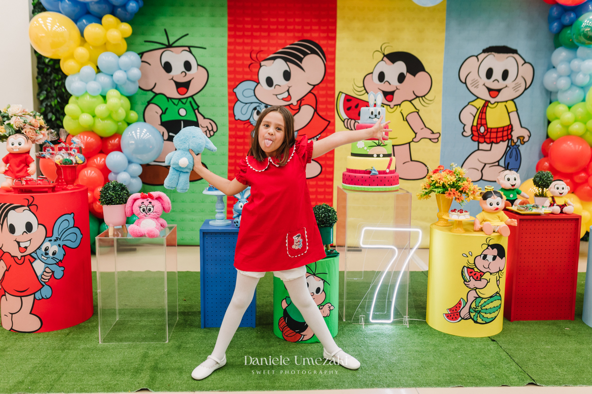 Aniversário de 7 anos da Louise, comemorado no Buffet Santa ArRuaça, em Mogi das Cruzes, com o tema Turma da Mônica. Um registro afetivo e divertido feito pela fotógrafa Dani Umezaki, que acompanha a família desde o 1º aninho da Louise.