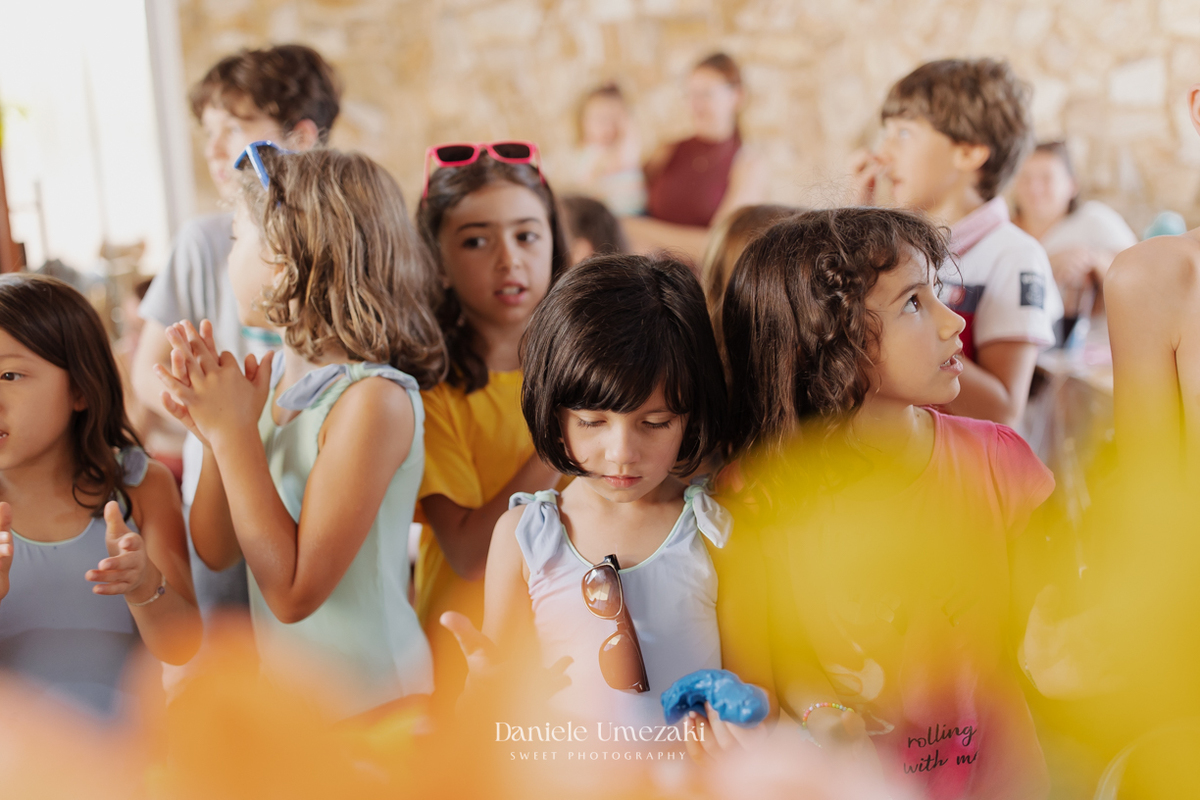 Fotografia de aniversário em Mogi das Cruzes: 7 anos da Sofia, com tema Pool Party Pokémon no Espaço Cerejeira em Poá. Decoração feita pela mãe, Ju da Cerejeira Decora. Festa cheia de alegria e diversão fotografia de aniversário em mogi das cruzes  SP