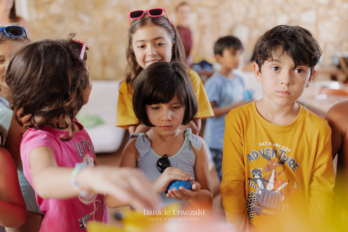 Fotografia de aniversário em Mogi das Cruzes: 7 anos da Sofia, com tema Pool Party Pokémon no Espaço Cerejeira em Poá. Decoração feita pela mãe, Ju da Cerejeira Decora. Festa cheia de alegria e diversão fotografia de aniversário em mogi das cruzes  SP