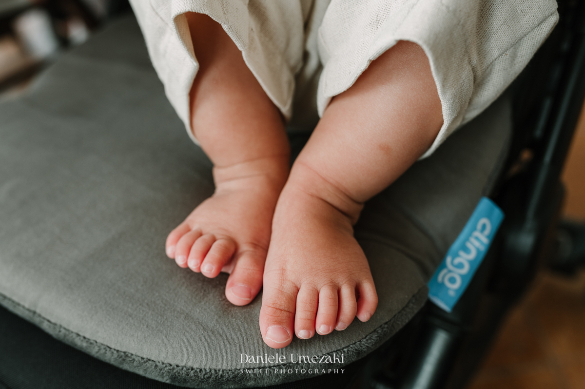 Fotografia de batizado em Mogi das Cruzes. Cerimônia do Matteo na Igreja do Socorro e almoço no Recanto da Vila, com decoração da Jaque Festas Decor. Registro afetivo por Dani Umezaki. fotografia de batizado Mogi das Cruzes, fotógrafa de batizado SP