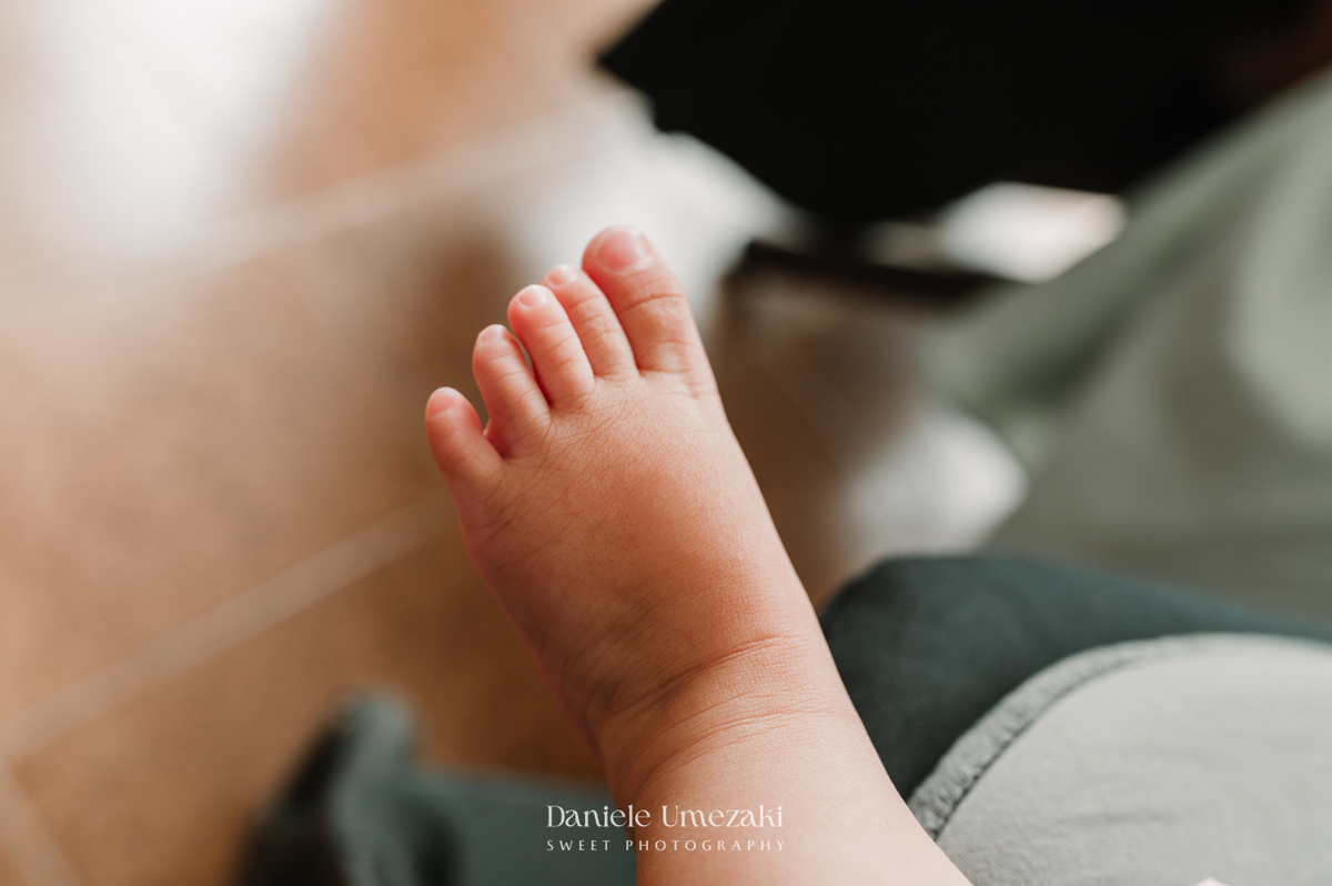 Fotografia de batizado em Mogi das Cruzes. Cerimônia do Matteo na Igreja do Socorro e almoço no Recanto da Vila, com decoração da Jaque Festas Decor. Registro afetivo por Dani Umezaki. fotografia de batizado Mogi das Cruzes, fotógrafa de batizado SP
