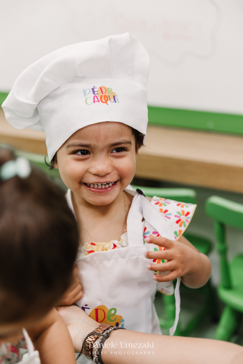 Festa encantadora da Catarina, 3 anos, com tema Moana no Buffet Pé de Caqui em Mogi das Cruzes. Decoração da Viva Hoje Tem Festa e fotografia infantil leve e afetiva por Dani Umezaki, registrando cada capítulo dessa família querida.