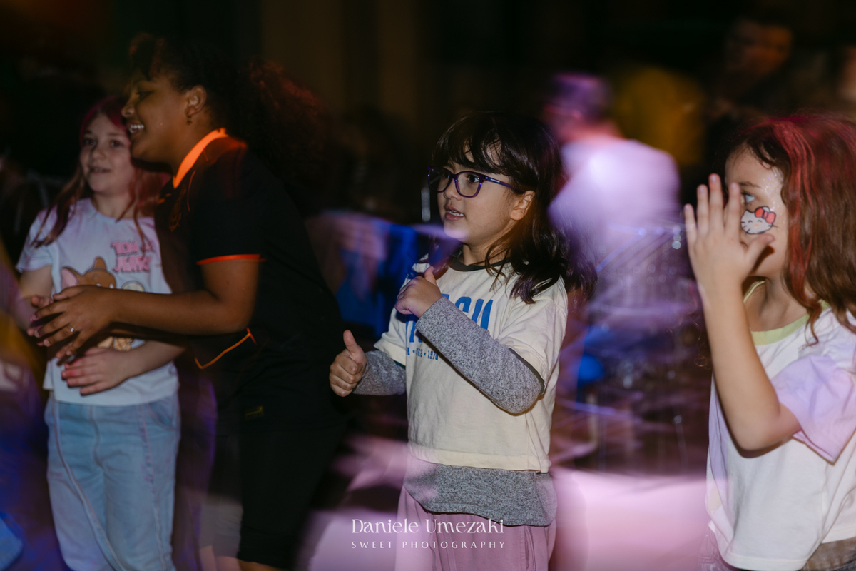 Nicolas comemorando seu aniversário de 8 anos no Buffet Santa Arruaça em Mogi das Cruzes, em uma festa inspirada no clima da Copa do Mundo.