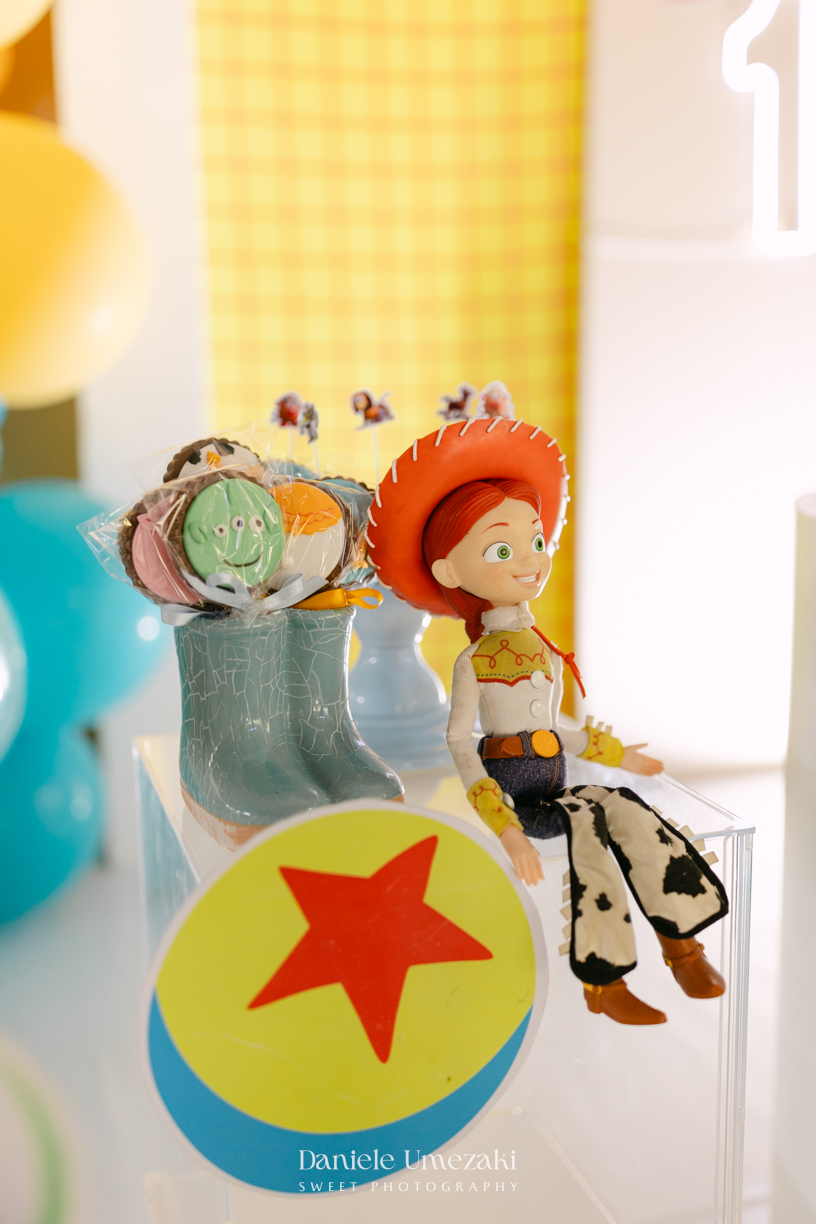 Luiz Felipe comemorando seu primeiro aniversário em Salesópolis, em uma festa com tema Toy Story e decoração da Paloma, da Detalier Decorações.