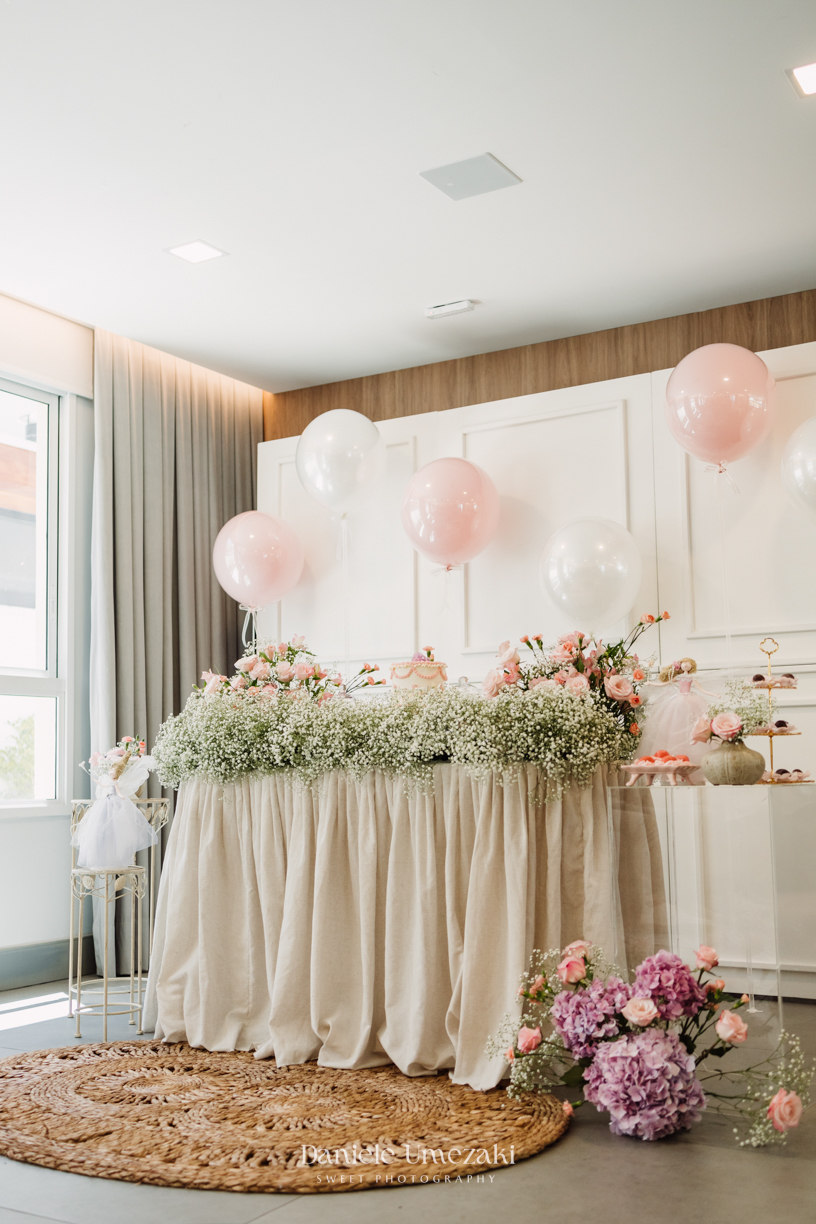 Detalhes da decoração infantil criada pela Cerejeira Decora para o aniversário de 1 ano.