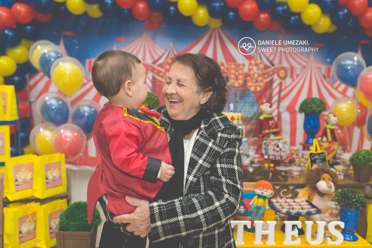 fesat do circo em mogi das cruzes fotografo em mogi fotografa mogi das cruzes daniele umezaki sweet photography festa linda e perfeita tema circo