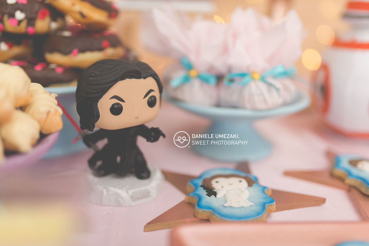 aniversário star wars para meninas super  fofo star wars rosa fotografa mogi das cruzes daniele umezaki decoração linda matrioskas