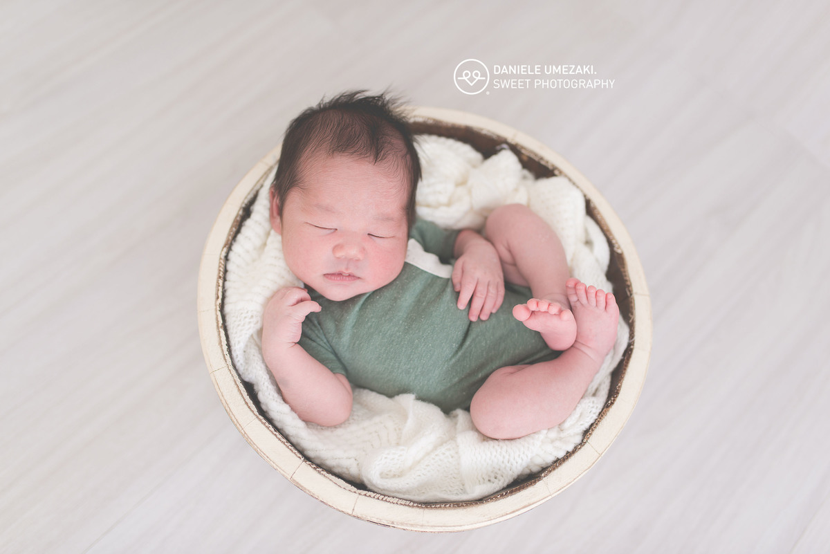 Mogi das Cruzes-SP, ensaio newborn realizado pela fotógrafa Daniele Umezaki, fotográfa especializada em ensaios em familia newborn gestante e crianças, estúdio newborn e recém nascido em mogi das cruzes SP, ensaio newborn lindo 