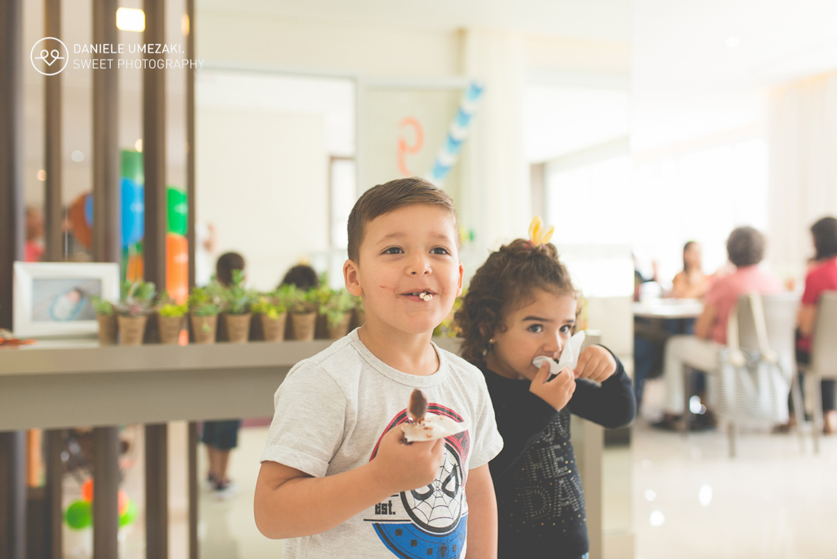 Festa em casa feito pela mamãe fotografada com muito amor, realziado em mogi das cruzes faça sua festa fotografa em mogi 