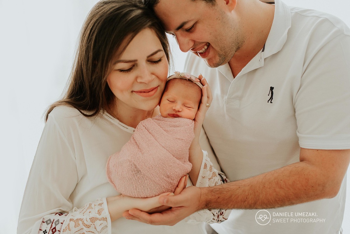 newborn recem nascido rn bebe ensaionewborn ensaioderecemnascido ensaiorn baby cenariosnewborn maternidade estudiodanieleumezaki daniumezakifotografia ensaionewbornsp fotografonewborn fotografanewborn fotografanewbornsp fotografanewbornmogidascruzes fotog