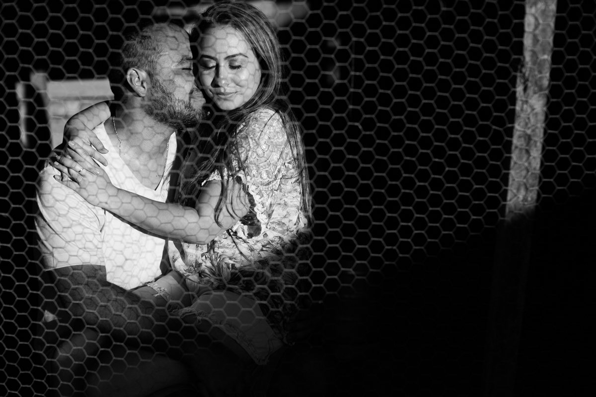 foto casal preto e branco