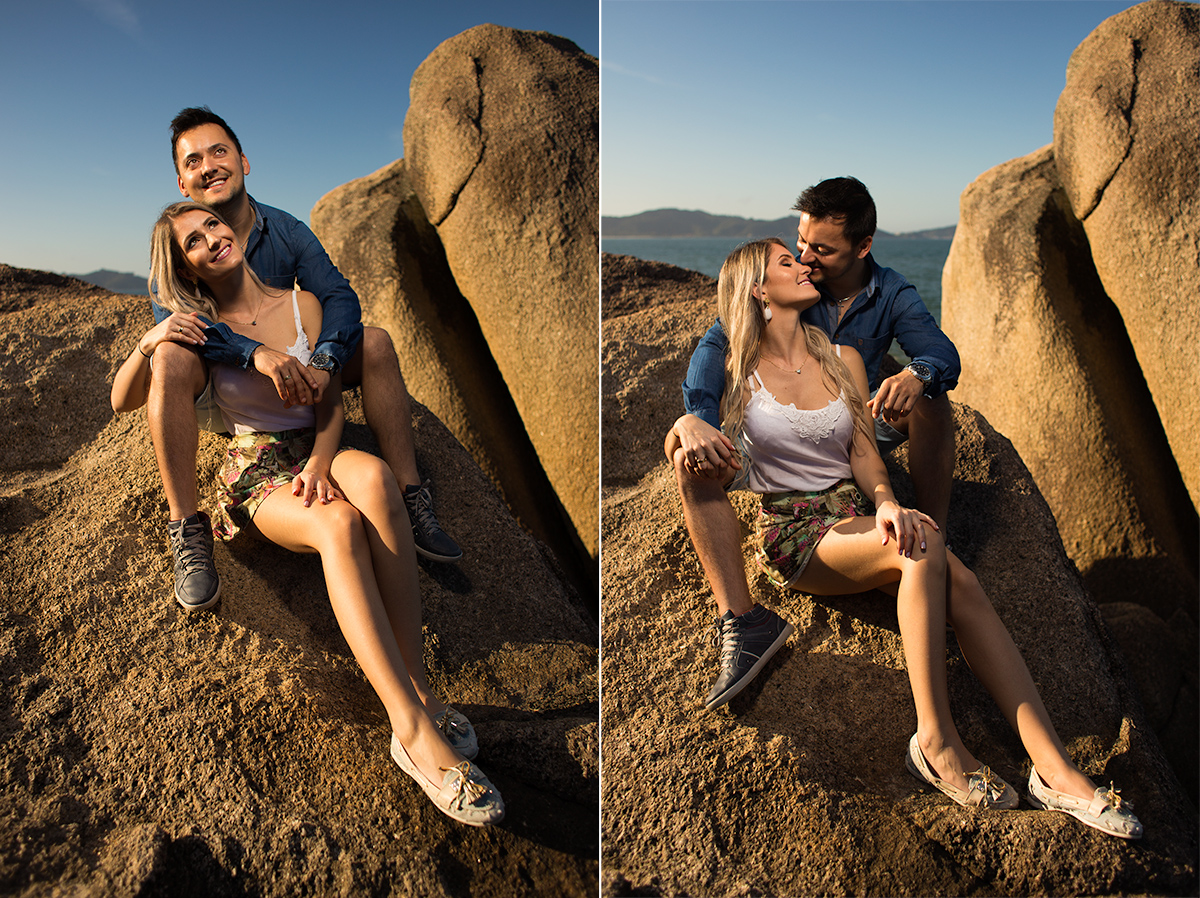 casal se abraçando em uma praia em bombinhas