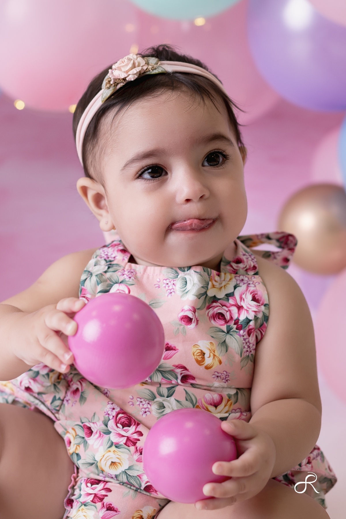 Juliana Rossato Fotografia, são paulo, interlagos, zona sul, jardim consórcio, estúdio fotográfico, ensaio infantil, SP, acompanhamento infantil, cake, smash the cake, ensaio de aniversário, bolo, 1 ano, um ano, smash luxo, rosa, pastel, pasteis 