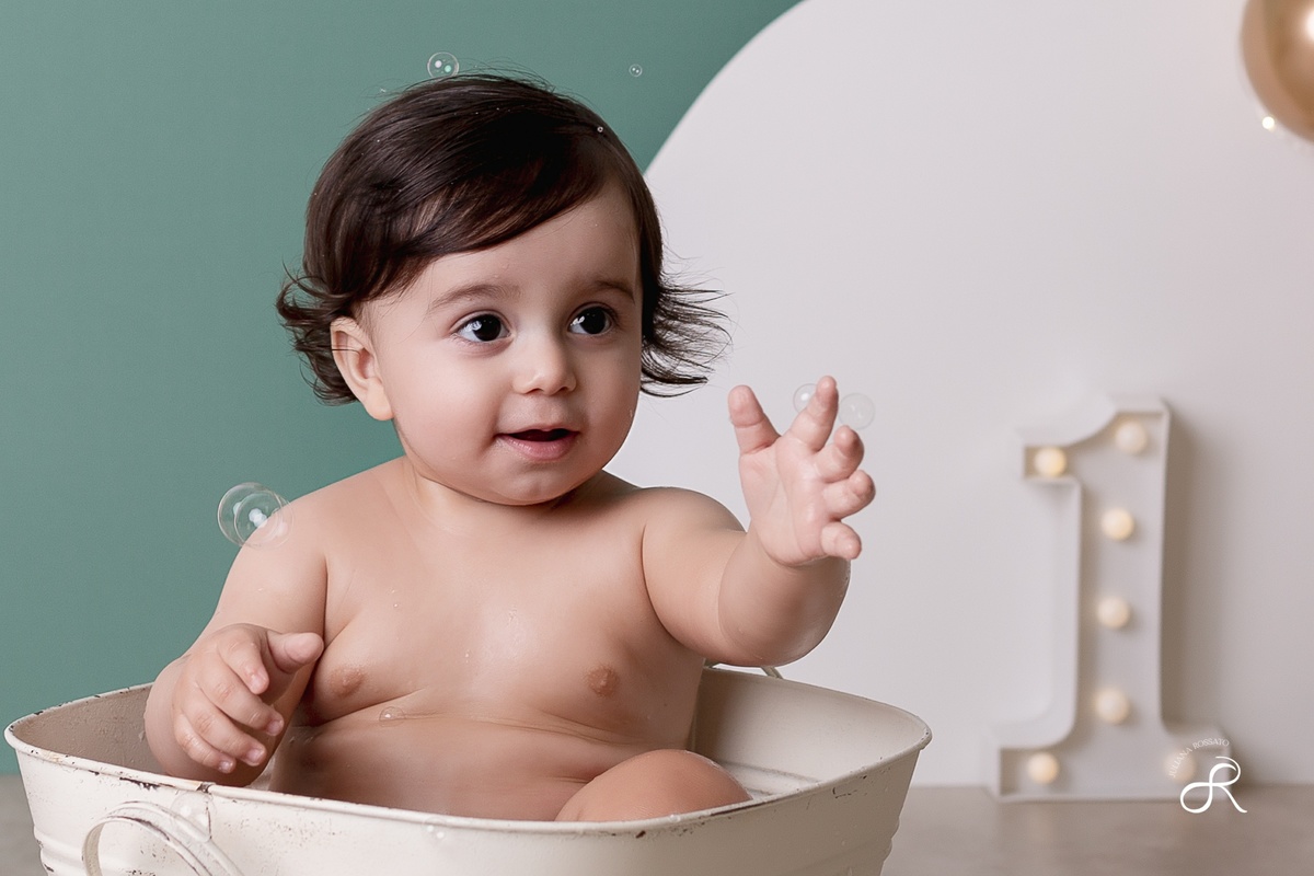 Juliana Rossato Fotografia, são paulo, interlagos, zona sul, jardim consórcio, estúdio fotográfico, ensaio infantil, SP, acompanhamento infantil, cake, smash the cake, ensaio de aniversário, bolo, 1 ano, um ano, smash biombo, verde, dourado