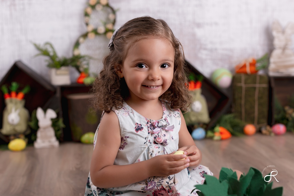 Juliana Rossato Fotografia, São Paulo, Mini ensaio de páscoa, páscoa 2023, Ensaio de páscoa, Ensaio infantil, estúdio fotográfico, interlagos, vila mascote, santo amaro, fotógrafa sp, fotógrafo sp, zona sul, pascoa, mini ensaio, jardim umuarama, pascoa