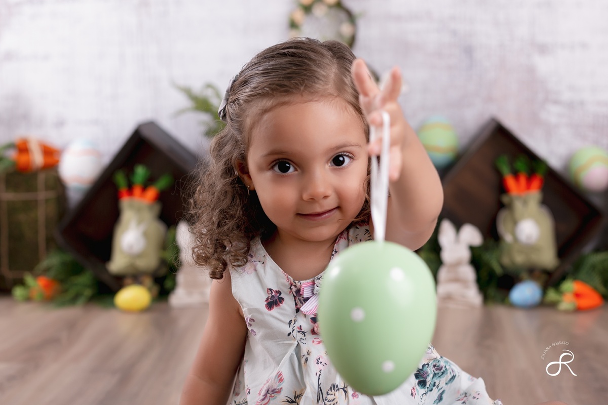 Juliana Rossato Fotografia, São Paulo, Mini ensaio de páscoa, páscoa 2023, Ensaio de páscoa, Ensaio infantil, estúdio fotográfico, interlagos, vila mascote, santo amaro, fotógrafa sp, fotógrafo sp, zona sul, pascoa, mini ensaio, jardim umuarama, pascoa