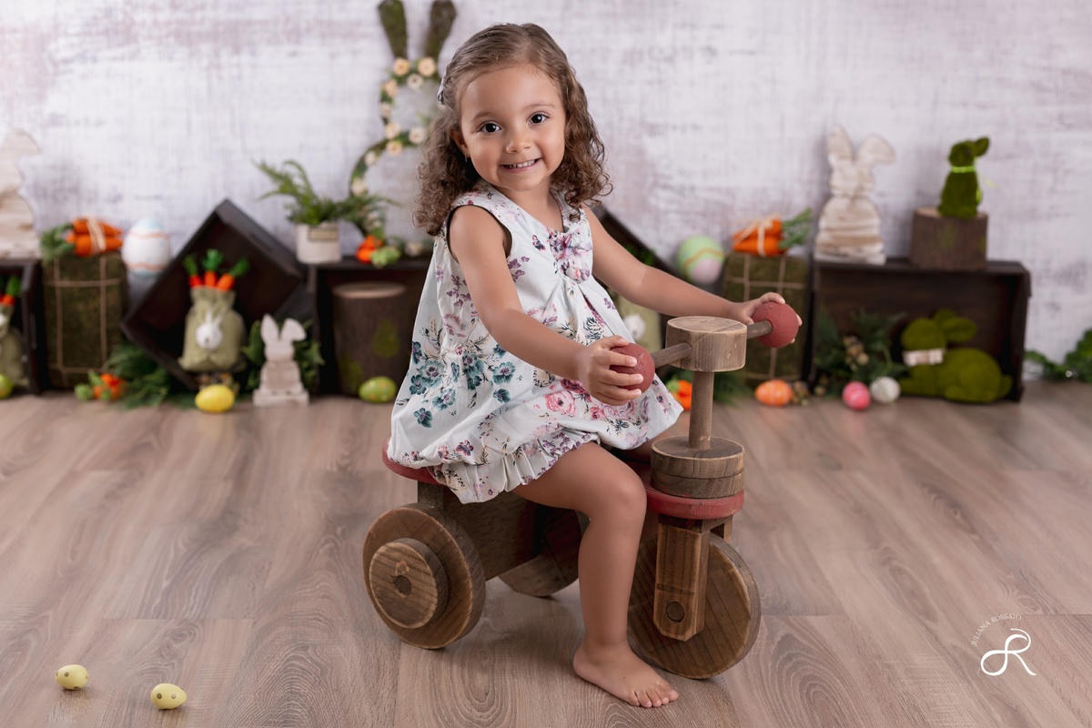 Juliana Rossato Fotografia, São Paulo, Mini ensaio de páscoa, páscoa 2023, Ensaio de páscoa, Ensaio infantil, estúdio fotográfico, interlagos, vila mascote, santo amaro, fotógrafa sp, fotógrafo sp, zona sul, pascoa, mini ensaio, jardim umuarama, pascoa