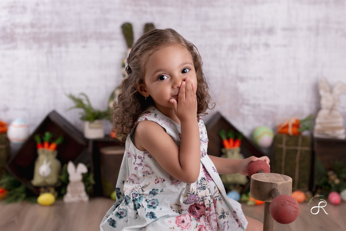 Juliana Rossato Fotografia, São Paulo, Mini ensaio de páscoa, páscoa 2023, Ensaio de páscoa, Ensaio infantil, estúdio fotográfico, interlagos, vila mascote, santo amaro, fotógrafa sp, fotógrafo sp, zona sul, pascoa, mini ensaio, jardim umuarama, pascoa