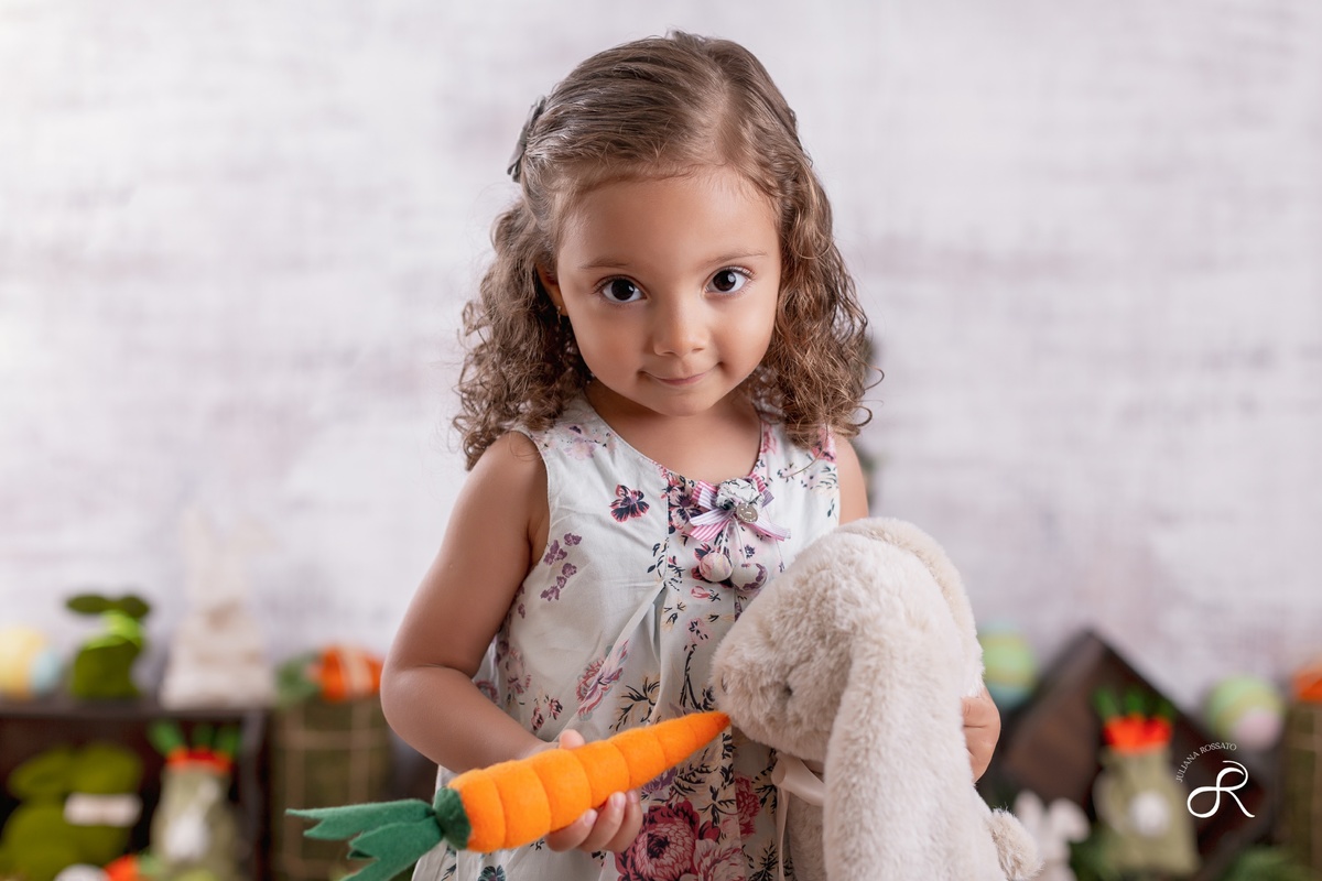 Juliana Rossato Fotografia, São Paulo, Mini ensaio de páscoa, páscoa 2023, Ensaio de páscoa, Ensaio infantil, estúdio fotográfico, interlagos, vila mascote, santo amaro, fotógrafa sp, fotógrafo sp, zona sul, pascoa, mini ensaio, jardim umuarama, pascoa