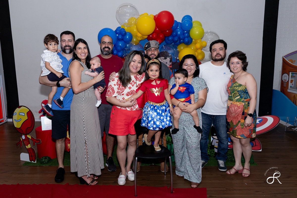 Juliana Rossato Fotografia, são paulo, interlagos, zona sul, santo amaro, SP, festa infantil, aniversário, herois, mulher maravilha, super homem, buffet Brincar e Sonhar Kids