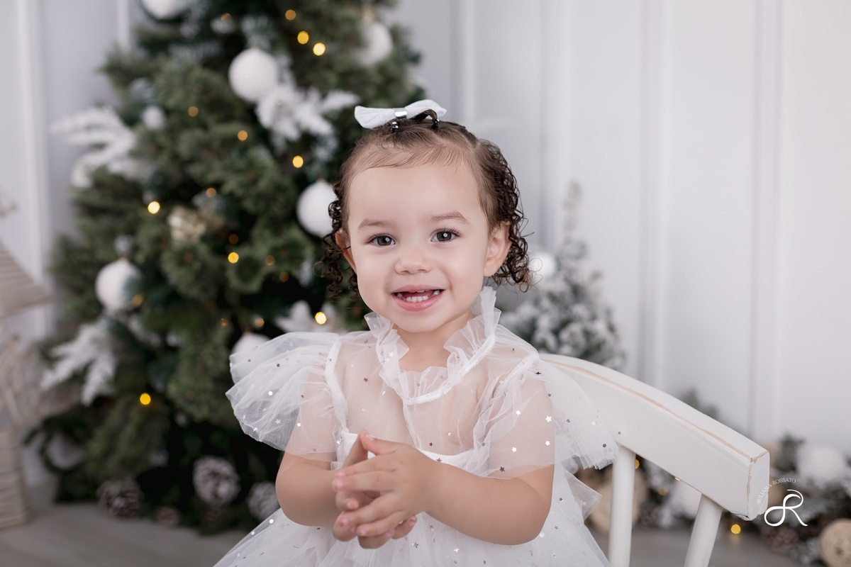 Juliana Rossato Fotografia, São Paulo, Mini ensaio de Natal, Natal, Ensaio de Natal, Ensaio infantil, Acompanhamento infantil, estúdio fotográfico, interlagos, vila mascote, ensaio de ano novo, santo amaro, fotógrafo sp, zona sul, ano novo, 2024, 2025