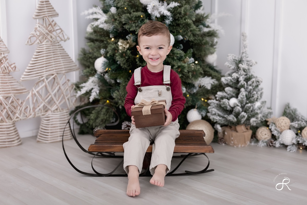 Juliana Rossato Fotografia, São Paulo, Mini ensaio de Natal, Natal, Ensaio de Natal, Ensaio infantil, Acompanhamento infantil, estúdio fotográfico, interlagos, vila mascote, ensaio de ano novo, santo amaro, fotógrafo sp, zona sul, ano novo, 2024, 2025