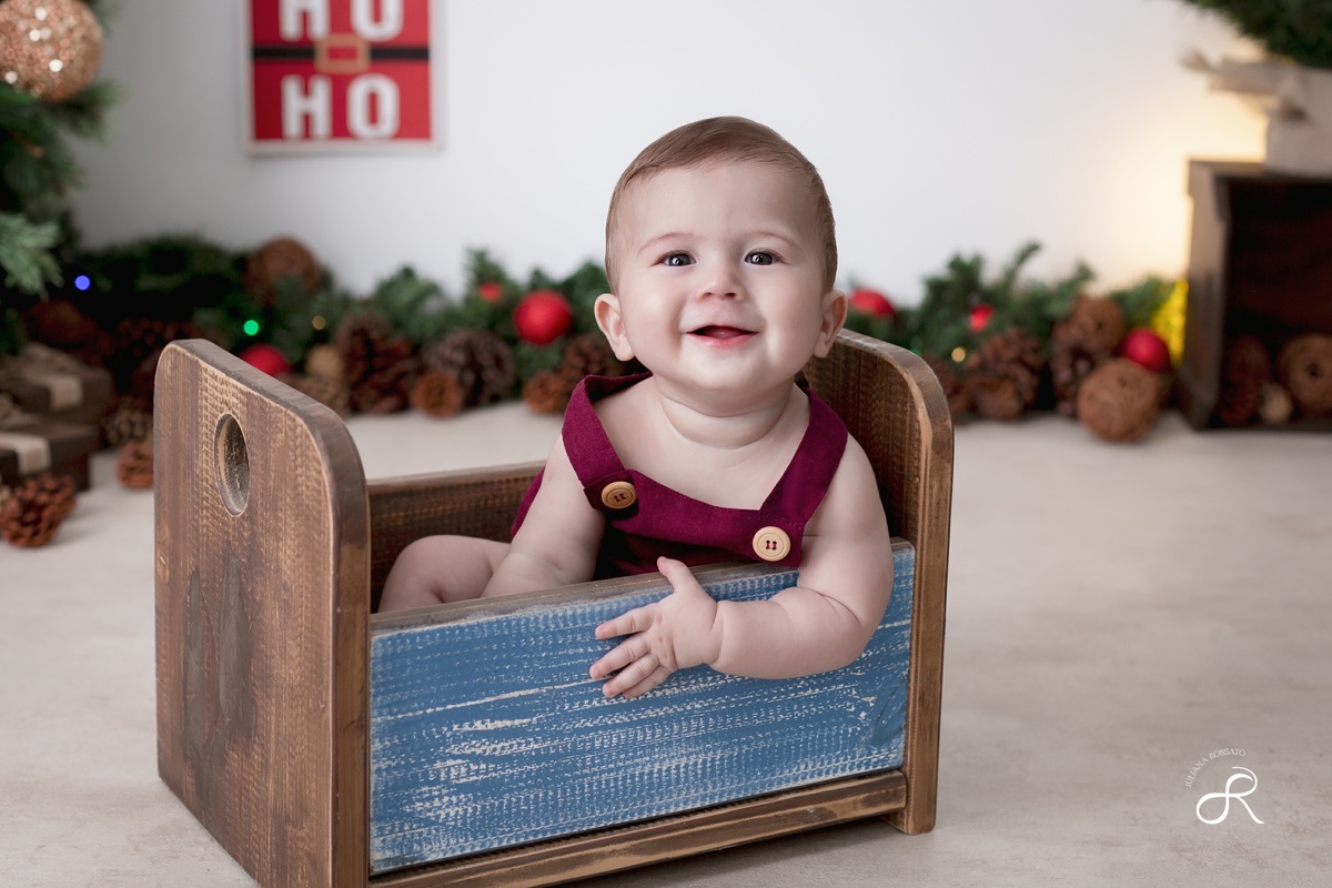 Juliana Rossato Fotografia, São Paulo, Mini ensaio de Natal, Natal, Ensaio de Natal, Ensaio infantil, Acompanhamento infantil, estúdio fotográfico, interlagos, vila mascote, ensaio de ano novo, santo amaro, fotógrafo sp, zona sul, ano novo, 2024, 2025