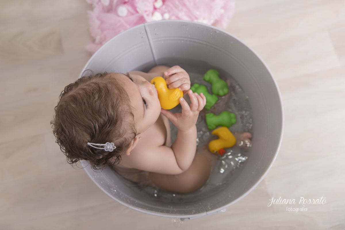 Juliana Rossato Fotografia, são paulo, interlagos, zona sul, santo amaro, estúdio fotográfico, ensaio infantil, SP, acompanhamento infantil, smash the cake, smash, ensaio infantil, minnie