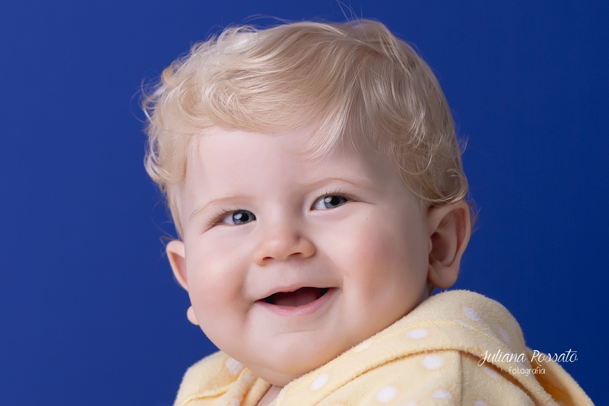 Juliana Rossato Fotografia, são paulo, interlagos, zona sul, jardim consórcio, estúdio fotográfico, ensaio infantil, SP, acompanhamento infantil, cake, smash the cake, ensaio de aniversário, bolo, circo do mickey, mickey, 1 ano, um ano