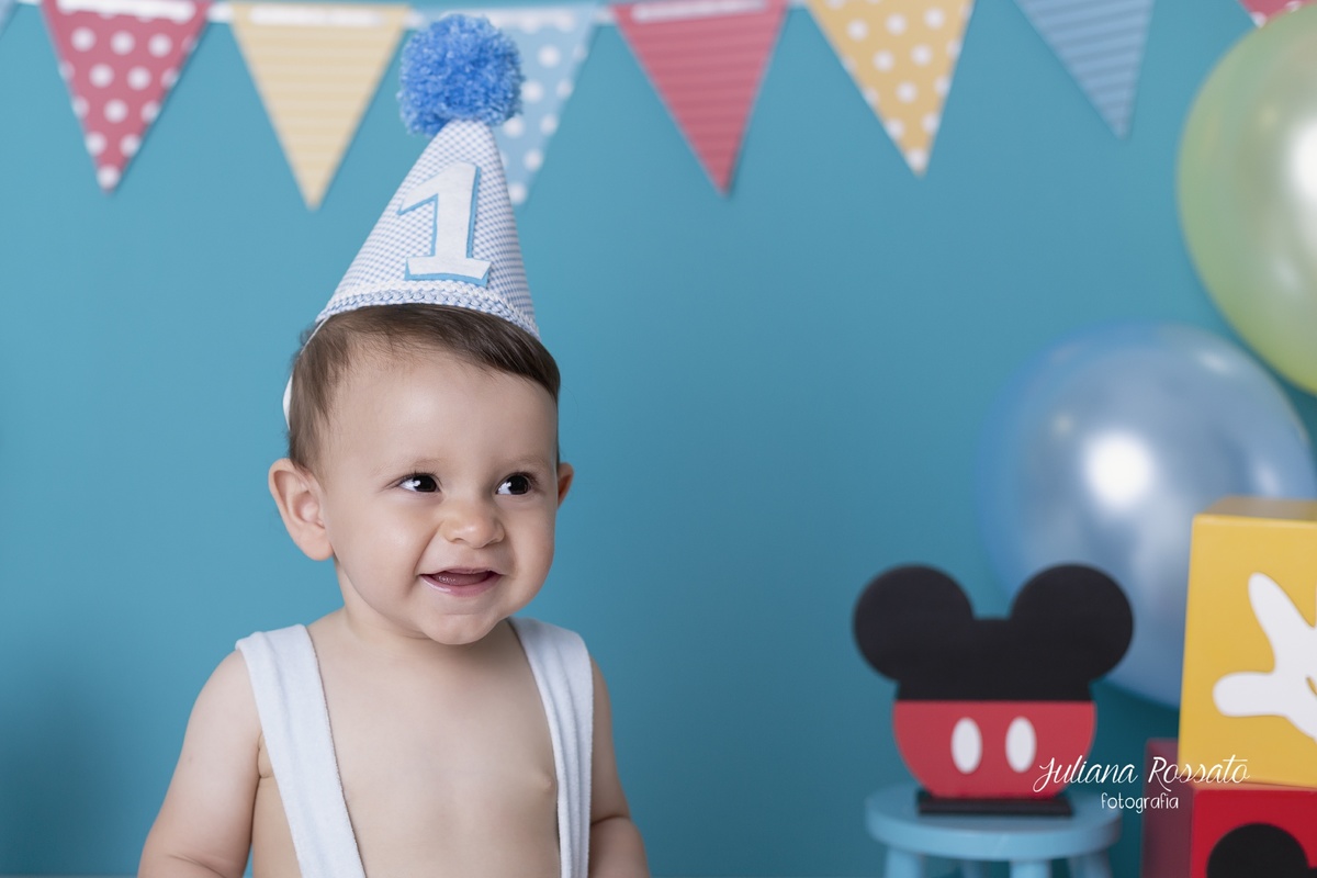 Juliana Rossato Fotografia, são paulo, interlagos, zona sul, jardim consórcio, estúdio fotográfico, ensaio infantil, SP, acompanhamento infantil, cake, smash the cake, ensaio de aniversário, bolo, 1 ano, um ano, mickey, azul, turquesa