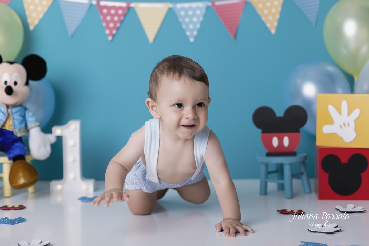 Juliana Rossato Fotografia, são paulo, interlagos, zona sul, jardim consórcio, estúdio fotográfico, ensaio infantil, SP, acompanhamento infantil, cake, smash the cake, ensaio de aniversário, bolo, 1 ano, um ano, mickey, azul, turquesa