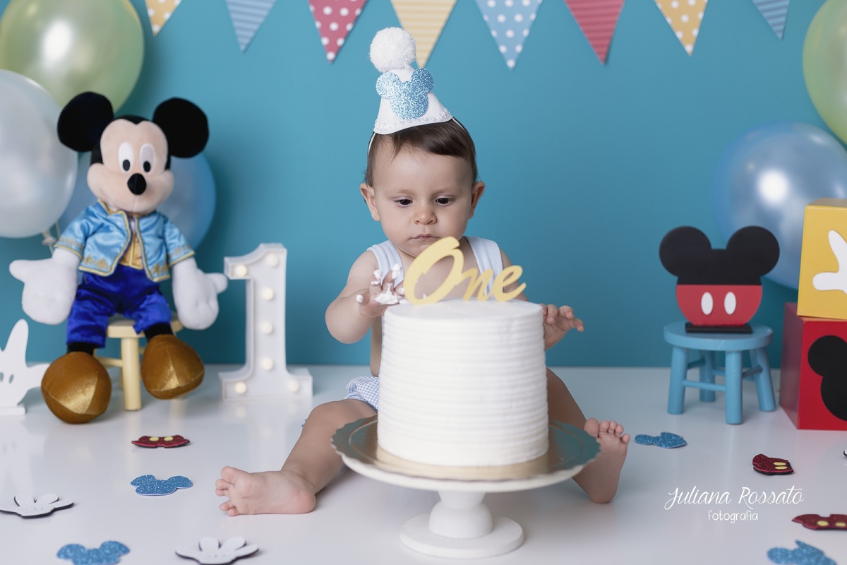 Juliana Rossato Fotografia, são paulo, interlagos, zona sul, jardim consórcio, estúdio fotográfico, ensaio infantil, SP, acompanhamento infantil, cake, smash the cake, ensaio de aniversário, bolo, 1 ano, um ano, mickey, azul, turquesa