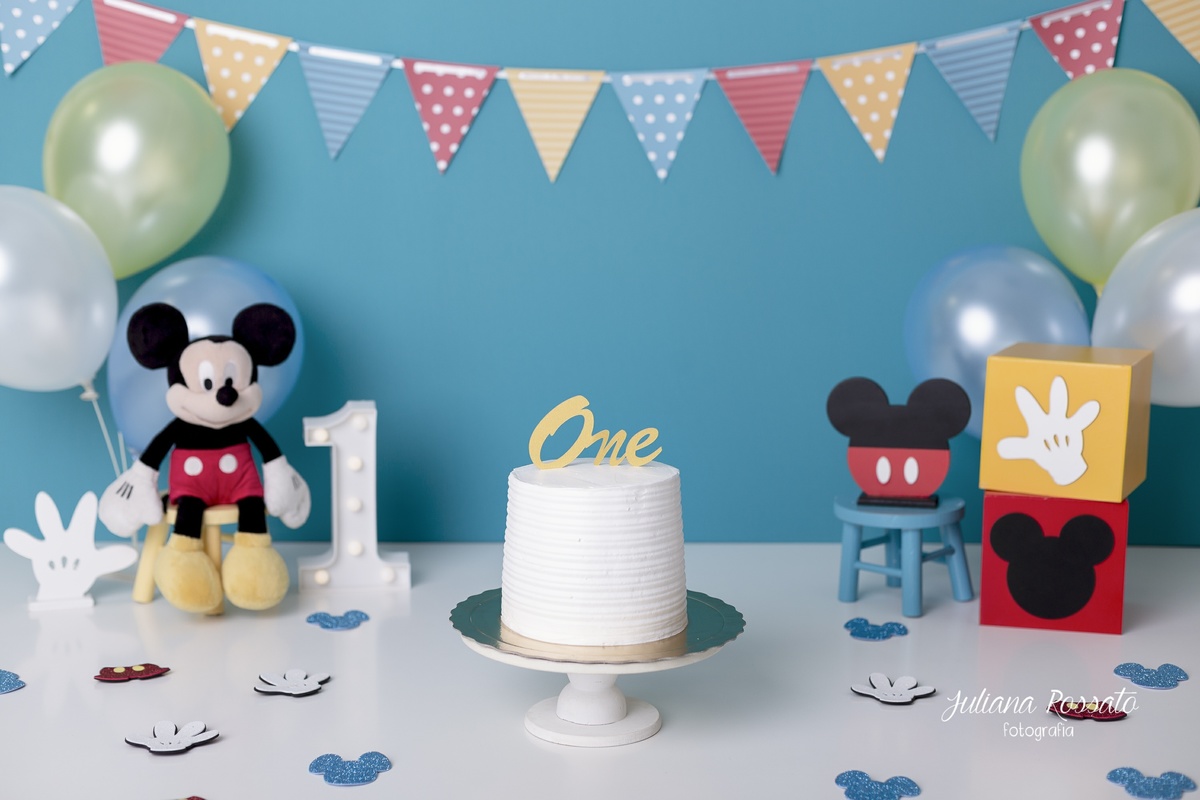 Juliana Rossato Fotografia, são paulo, interlagos, zona sul, jardim consórcio, estúdio fotográfico, ensaio infantil, SP, acompanhamento infantil, cake, smash the cake, ensaio de aniversário, bolo, 1 ano, um ano, mickey, azul, turquesa