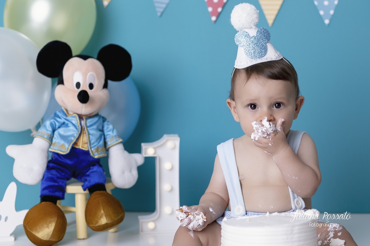 Juliana Rossato Fotografia, são paulo, interlagos, zona sul, jardim consórcio, estúdio fotográfico, ensaio infantil, SP, acompanhamento infantil, cake, smash the cake, ensaio de aniversário, bolo, 1 ano, um ano, mickey, azul, turquesa