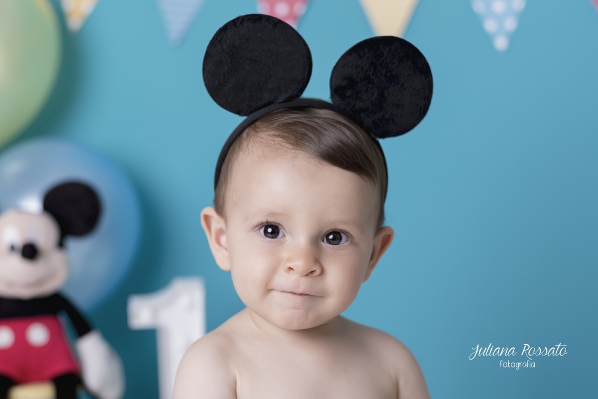 Juliana Rossato Fotografia, são paulo, interlagos, zona sul, jardim consórcio, estúdio fotográfico, ensaio infantil, SP, acompanhamento infantil, cake, smash the cake, ensaio de aniversário, bolo, 1 ano, um ano, mickey, azul, turquesa