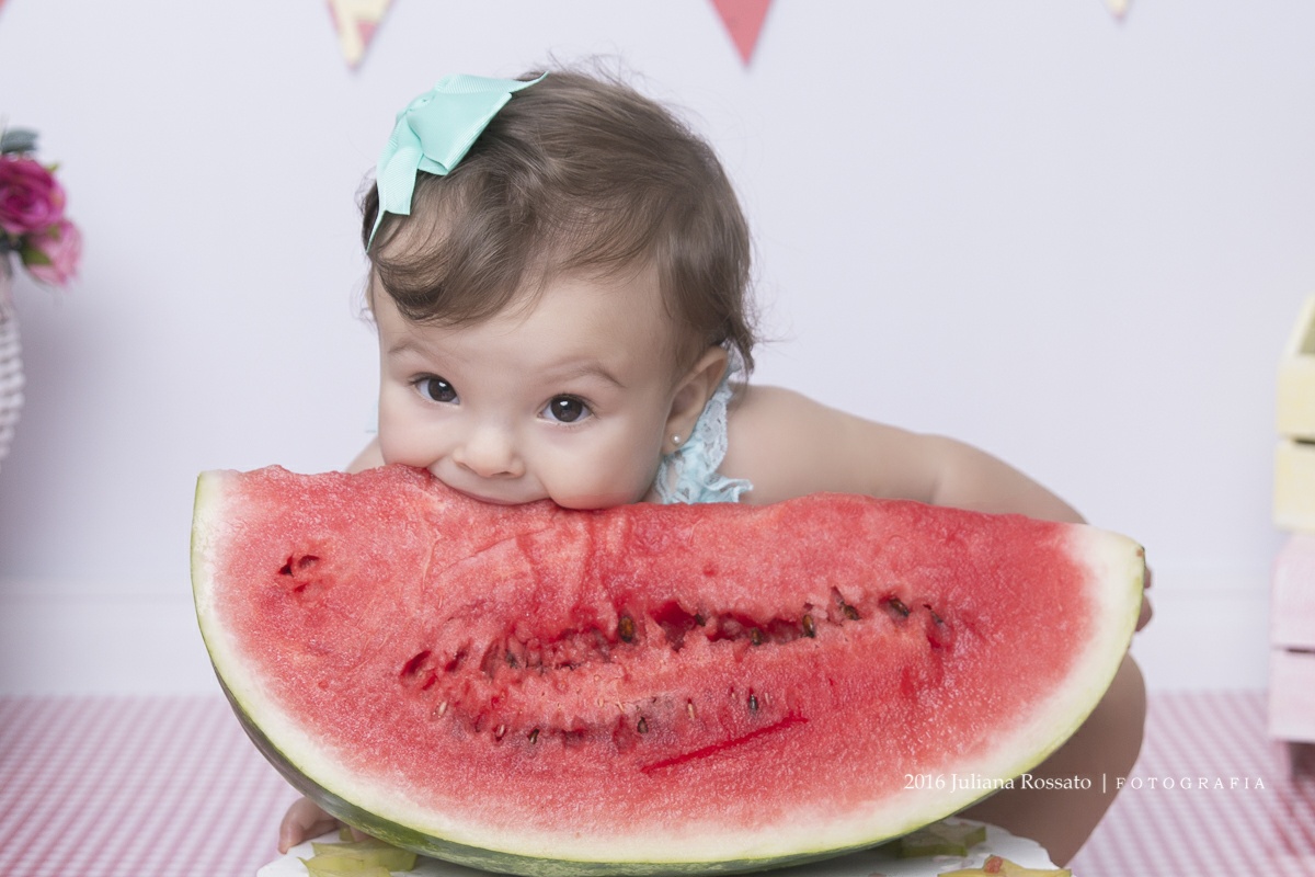 Juliana Rossato Fotografia, são paulo, interlagos, zona sul, santo amaro, estúdio fotográfico, ensaio infantil, abfrn, SP, acompanhamento infantil, smash the cake, smash the fruit, smash the paint