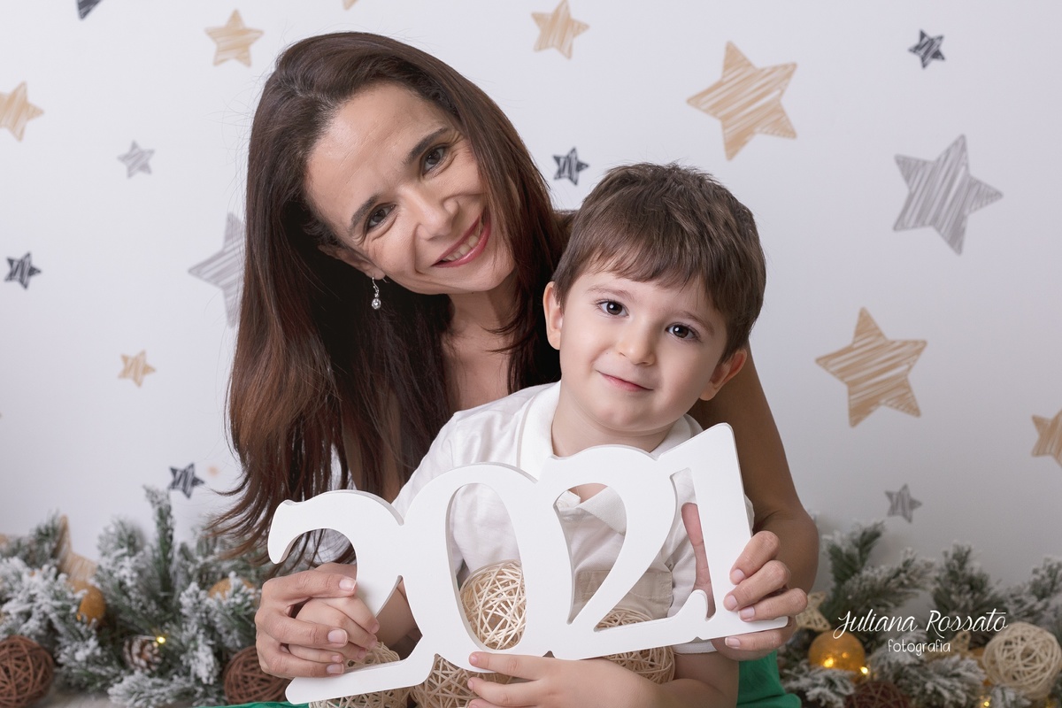 Juliana Rossato Fotografia, São Paulo, Mini ensaio de Natal, Natal, Ensaio de Natal, Ensaio infantil, Acompanhamento infantil, estúdio fotográfico, interlagos, vila mascote, ensaio de ano novo, santo amaro, fotógrafo sp, zona sul, ano novo, 2020, 2021