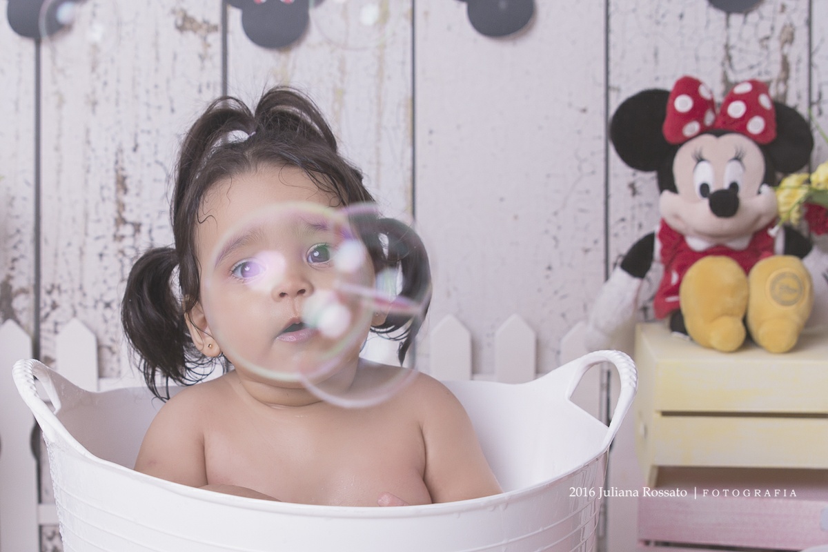 Juliana Rossato Fotografia, são paulo, interlagos, zona sul, santo amaro, estúdio fotográfico, ensaio infantil, abfrn, SP, acompanhamento infantil, smash the cake, smash the fruit, smash the paint, minnie 
