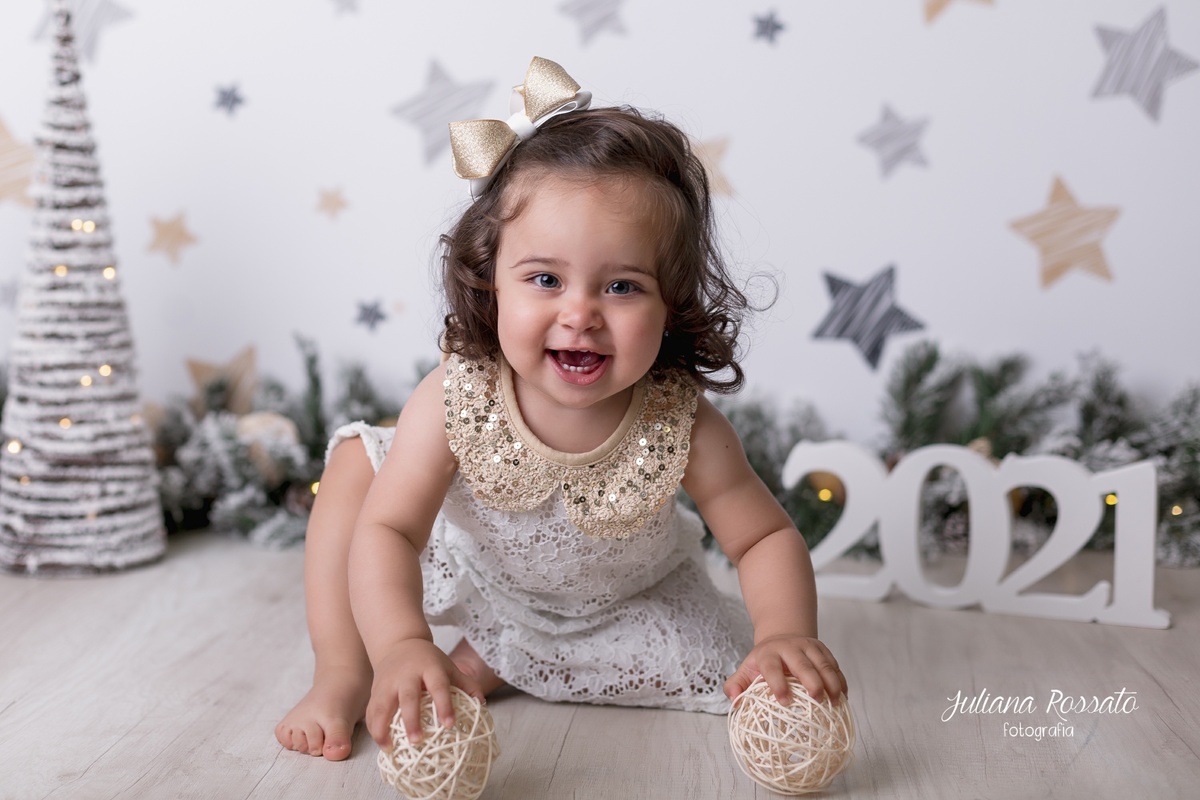 Juliana Rossato Fotografia, São Paulo, Mini ensaio de Natal, Natal, Ensaio de Natal, Ensaio infantil, Acompanhamento infantil, estúdio fotográfico, interlagos, vila mascote, ensaio de ano novo, santo amaro, fotógrafo sp, zona sul, ano novo, 2020, 2021